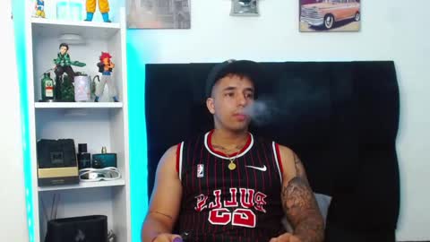 Snapshot of darius_phoenix chatting on 12.15.24 Darius Phoenix online show from 12.15.24