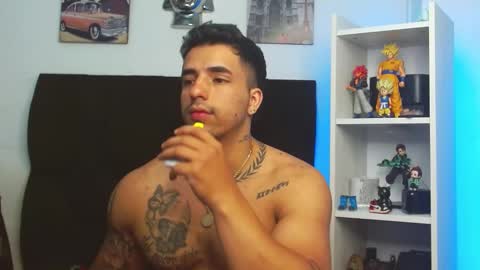 Snapshot of darius_phoenix chatting on 03.02.25 Darius Phoenix online show from 03.02.25