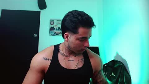 Snapshot of darius_phoenix chatting on 09.16.25 Darius Phoenix online show from 09.16.25