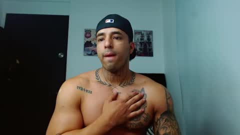 Snapshot of darius_phoenix chatting on 09.27.25 Darius Phoenix online show from 09.27.25