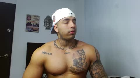 Snapshot of darius_phoenix chatting on 10.13.25 Darius Phoenix online show from 10.13.25