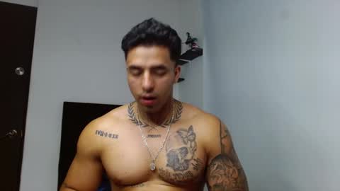 Darius Phoenix  online show from 02.21.26