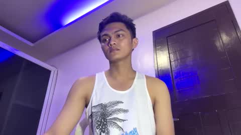 Snapshot of dark_angel69x chatting on 09.25.25 Guile online show from 09.25.25