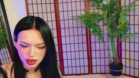 Snapshot of dark_diva chatting on 02.03.26 Diva online show from 02.03.26