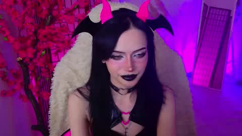 Snapshot of dark_diva chatting on 02.21.26 Diva online show from 02.21.26