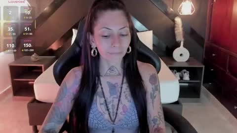 M I K A E L A online show from 04.23.26