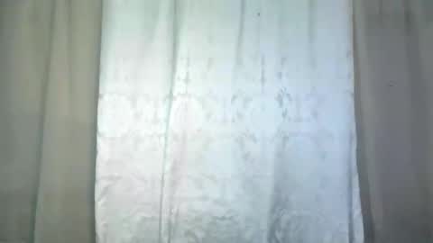 Snapshot of dark_hurohuro19 chatting on 12.18.24 LIANNA online show from 12.18.24