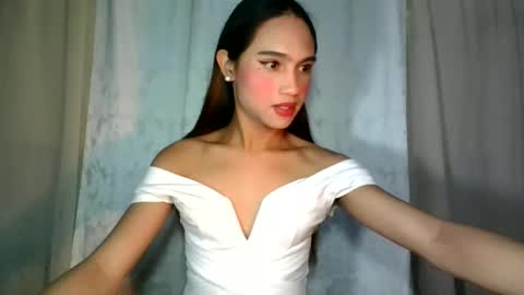 Snapshot of dark_hurohuro19 chatting on 01.19.25 LIANNA online show from 01.19.25