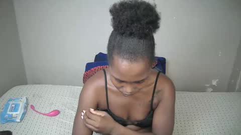 Snapshot of dark_lovly chatting on 02.28.26 dark_lovly online show from 02.28.26