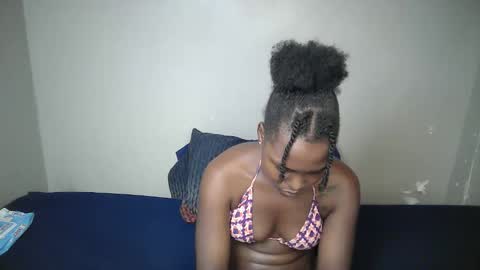 Snapshot of dark_lovly chatting on 03.02.26 dark_lovly online show from 03.02.26