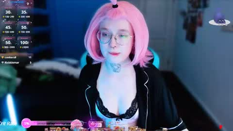 Lucious Foijieh online show from 02.22.25