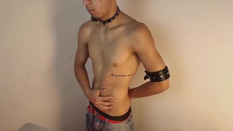 Snapshot of dark_rosse1 chatting on 01.18.26 rosse online show from 01.18.26