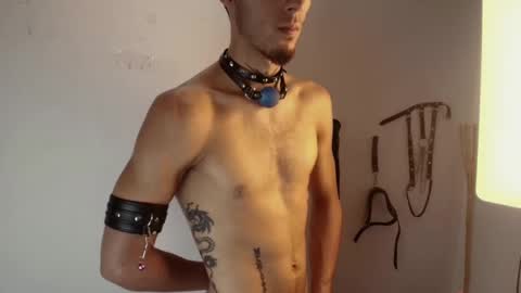 Snapshot of dark_rosse1 chatting on 02.06.26 rosse online show from 02.06.26