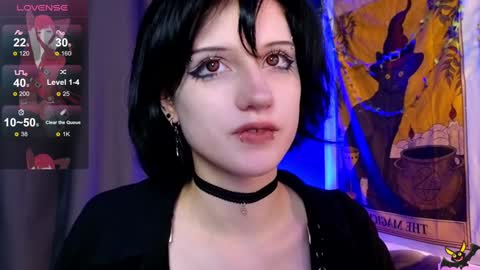 Snapshot of dark_vamp_ chatting on 12.10.24 Vamp  online show from 12.10.24