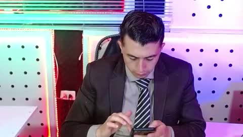 DARKO0717 online show from 11.17.25