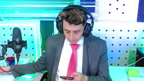 DARKO0717 online show from 11.22.25