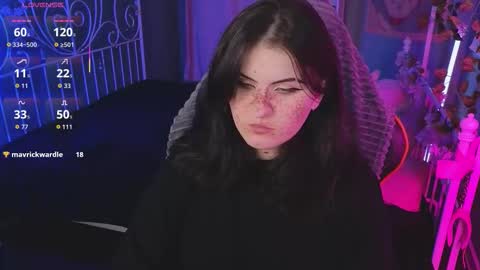 Snapshot of darksh1ne chatting on 01.10.26 Shine online show from 01.10.26