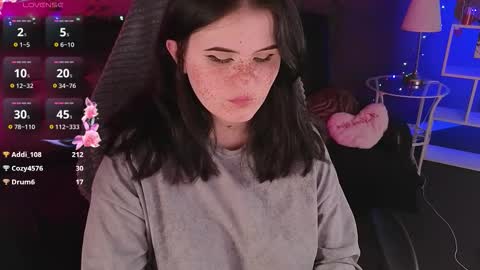 Snapshot of darksh1ne chatting on 01.13.26 Shine online show from 01.13.26