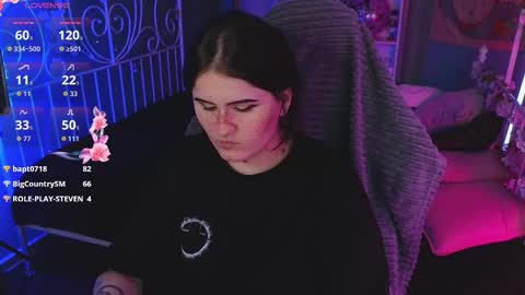 Snapshot of darksh1ne chatting on 01.17.26 Shine online show from 01.17.26