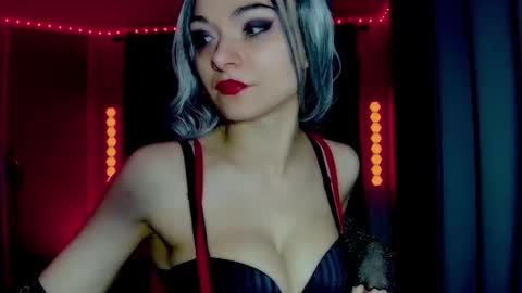 Snapshot of darkskullmistress chatting on 02.28.26 roseredgoddess online show from 02.28.26