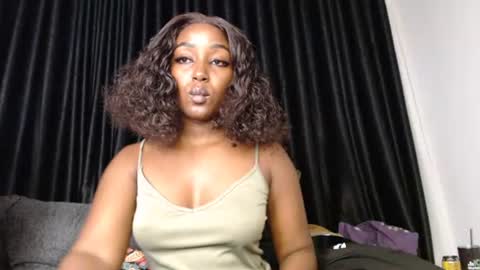 darktanqueen online show from 06.18.26