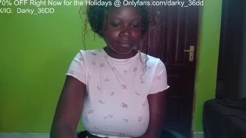 Snapshot of darky_36dd chatting on 05.12.26 exclusive sexual content -- IGTwitterX darky 32dd online show from 05.12.26