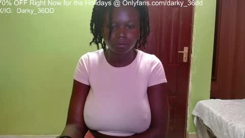 Snapshot of darky_36dd chatting on 06.05.26 exclusive sexual content -- IGTwitterX darky 32dd online show from 06.05.26