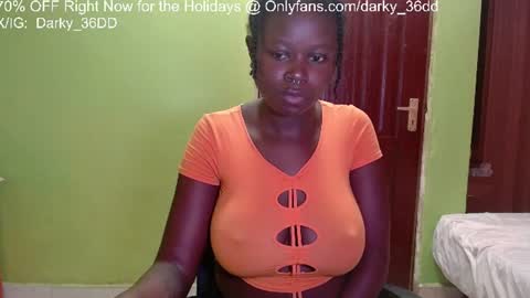 Snapshot of darky_36dd chatting on 06.10.26 exclusive sexual content -- IGTwitterX darky 32dd online show from 06.10.26