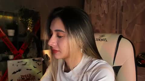 Belle online show from 10.26.25