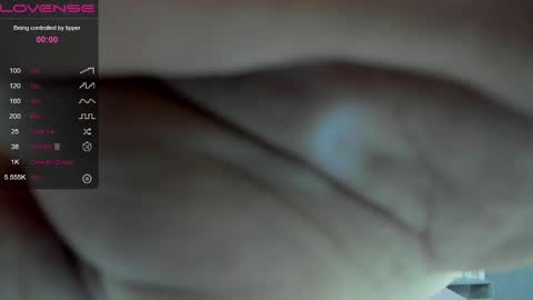 Snapshot of darlenedolce chatting on 03.02.25 darlenedolce online show from 03.02.25