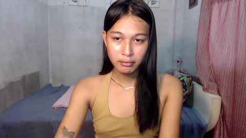 Snapshot of darling_sweetheartxx chatting on 12.20.25 YOUR ATHENA online show from 12.20.25