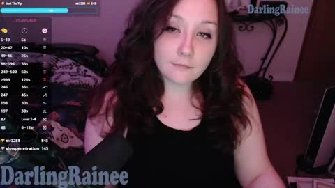 DarlingRainee online show from 04.17.26