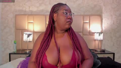  Darnell Queen online show from 01.10.25