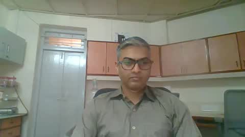 Snapshot of darshu123 chatting on 12.19.25 darshu123 online show from 12.19.25