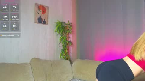 DarslyCat online show from 03.10.26