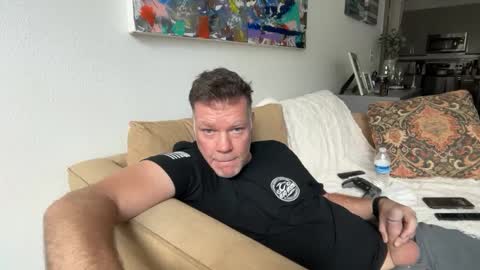 Snapshot of dartanha007 chatting on 10.06.25 dartanha007 online show from 10.06.25