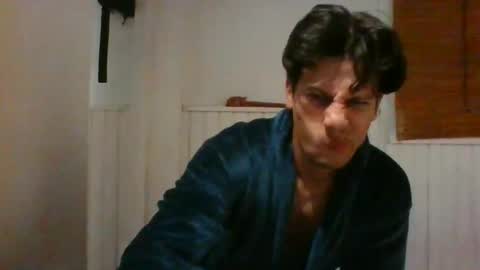 Snapshot of daryof chatting on 12.25.24 Daryo Franco online show from 12.25.24