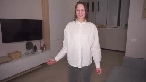 Snapshot of dasha_brown chatting on 03.30.26 Dasha online show from 03.30.26