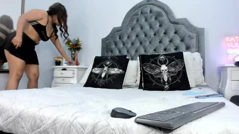 Dasha online show from 04.23.26