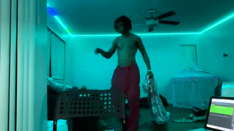 Snapshot of datb0igud chatting on 12.26.24 LushLavish online show from 12.26.24