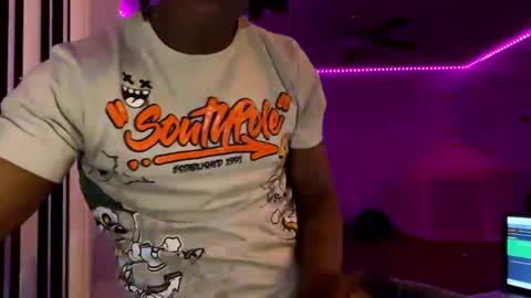 Snapshot of datb0igud chatting on 01.02.25 LushLavish online show from 01.02.25