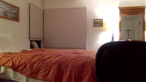 Snapshot of dav_luv4u chatting on 10.03.25 dav_luv4u online show from 10.03.25