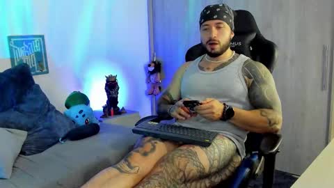 DAVE MAX online show from 11.25.25