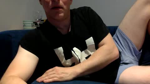 daveb709709709 online show from 11.10.25