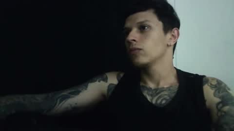 Snapshot of davebroww chatting on 02.14.25 Dave Brown online show from 02.14.25