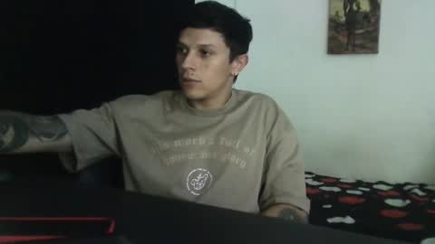 Snapshot of davebroww chatting on 02.21.25 Dave Brown online show from 02.21.25