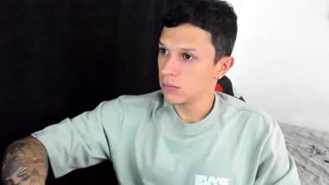 Snapshot of davebroww chatting on 03.09.25 Dave Brown online show from 03.09.25