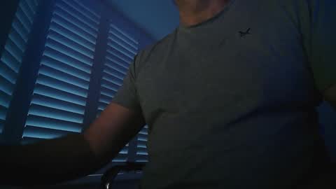 davesu12345 online show from 02.09.26