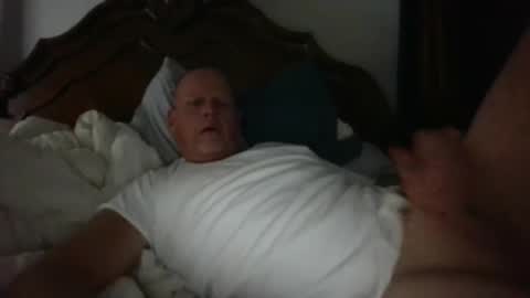 Snapshot of davetbennett7171 chatting on 11.06.25 davetbennett7171 online show from 11.06.25