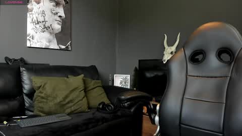 Snapshot of davevilboy chatting on 12.05.24 Daves online show from 12.05.24